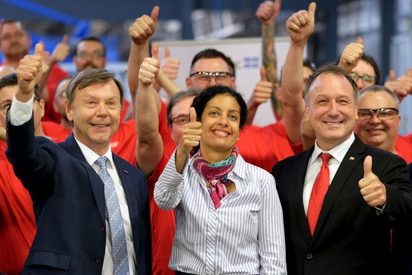 M. Daniel Pelletier, Mme Dominique Anglade, M. Pierre Breton.